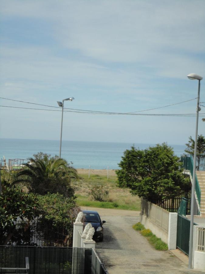 Marinella Seaside Apartment Pizzo  Dış mekan fotoğraf